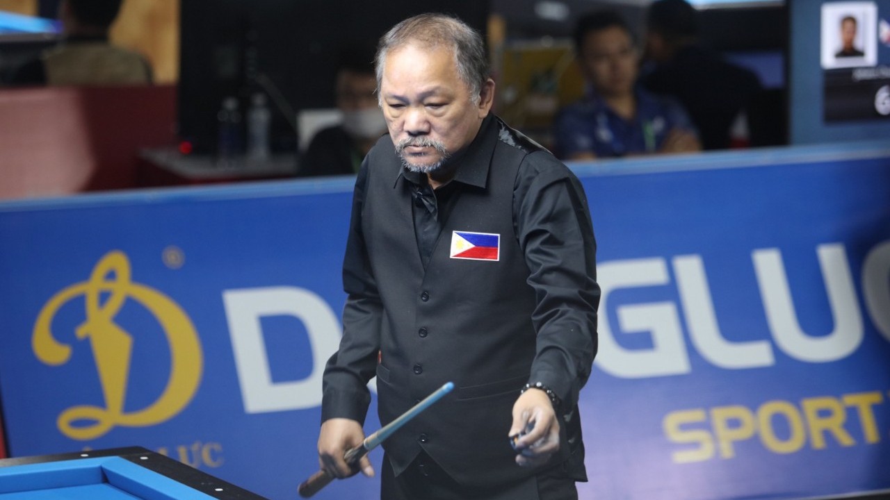 Cơ thủ huyền thoại Efren Reyes ‘hâm nóng’ khán đài SEA Games 31