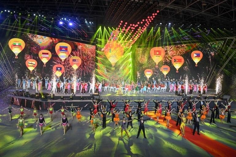 Lễ Bế mạc SEA Games 31: Thắp sáng mãi tinh thần thể thao Việt Nam