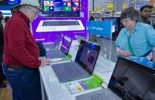 Các hãng máy tính Mỹ phản đối đề xuất đánh thuế laptop từ Trung Quốc của Tổng thống Trump