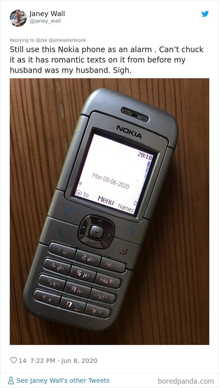 Những món đồ cổ gì mà hàng trăm năm... vẫn chạy tốt?