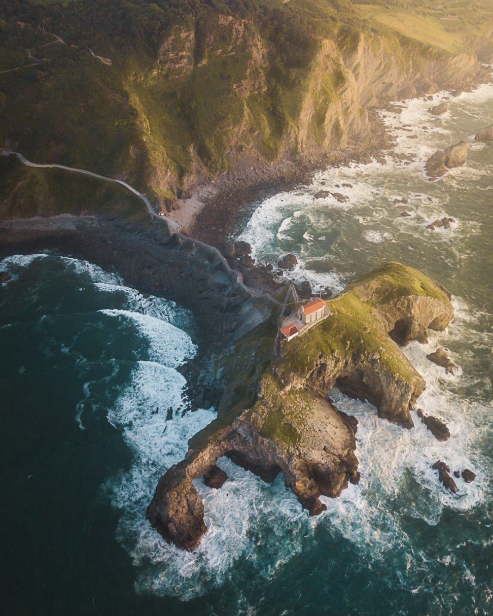 cuoc thi nhiep anh aerial2020 nhung buc anh dang kinh ngac ve mot the gioi khac la qua goc nhin tren khong