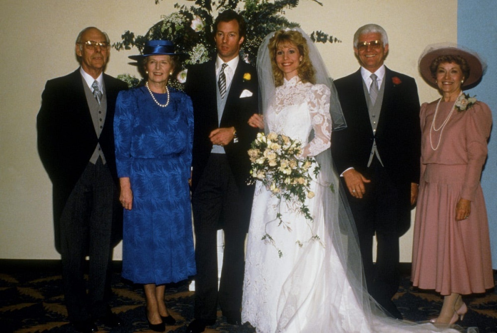 Ngôn ngữ của váy cưới trong hơn 100 năm qua