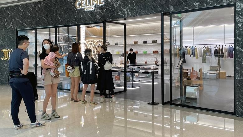 Covid-19: Mỹ yêu cầu xét nghiệm bắt buộc với du khách đến từ Trung Quốc, Australia và Czech nói không cần