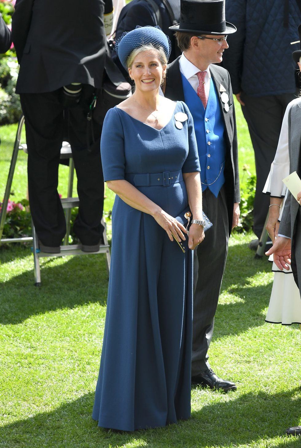 Hoàng gia Anh: Gu thời trang sành điệu của vợ hoàng tử Edward