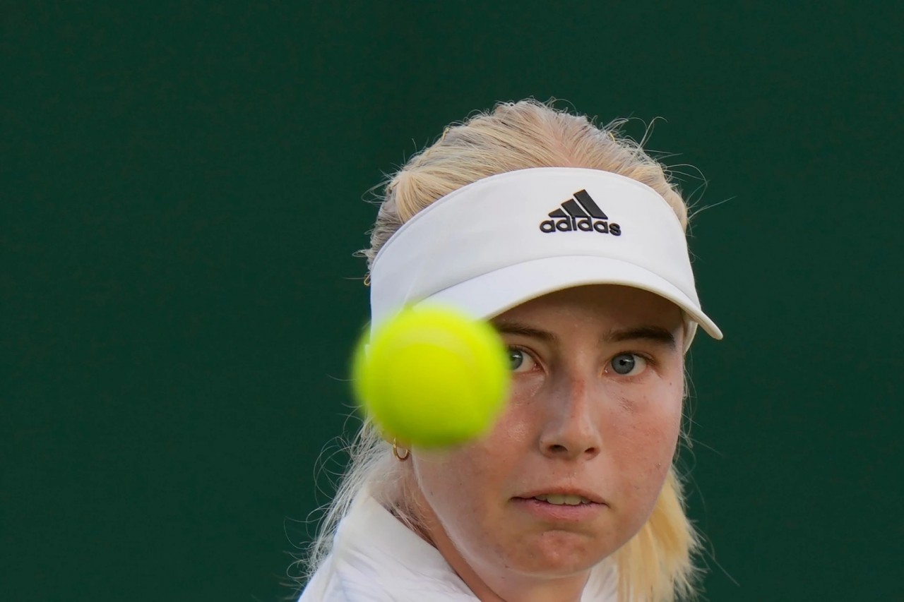 Wimbledon 2022: Khoảnh khắc vui buồn lẫn lộn của các ngôi sao quần vợt