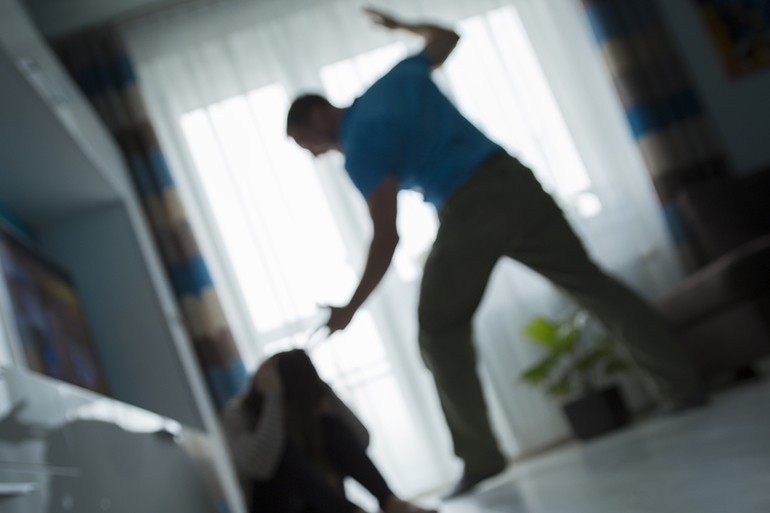 Ngôi nhà là một trong những nơi nguy hiểm nhất đối với phụ nữ?