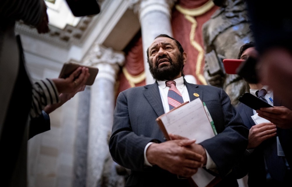 Hạ viện Mỹ ngăn chặn nỗ lực luận tội Tổng thống Donald Trump