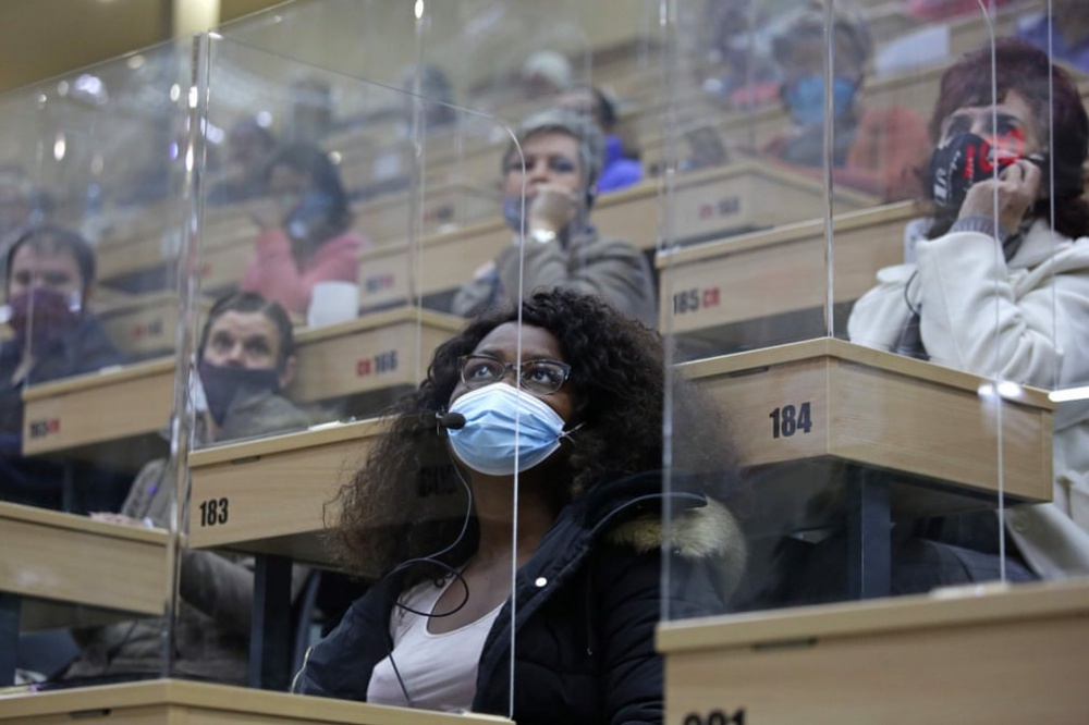 Dịch Covid-19 chưa qua, mối lo rác thải nhựa lại kéo đến Dịch Covid-19 chưa qua, mối lo rác thải nhựa lại kéo đến