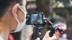 Độc đáo hình thức du lịch trực tuyến qua... smartphone