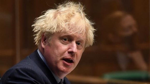 Thủ tướng Anh tự cách ly do tiếp xúc ca nhiễm Covid-19