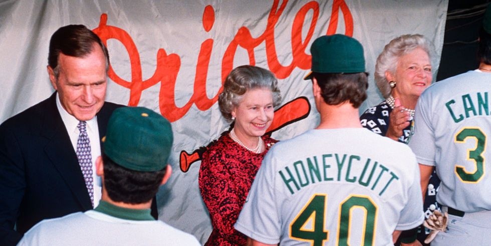 Nữ hoàng Anh Elizabeth II: 70 năm trị vì và các cuộc gặp với 13 tổng thống Mỹ