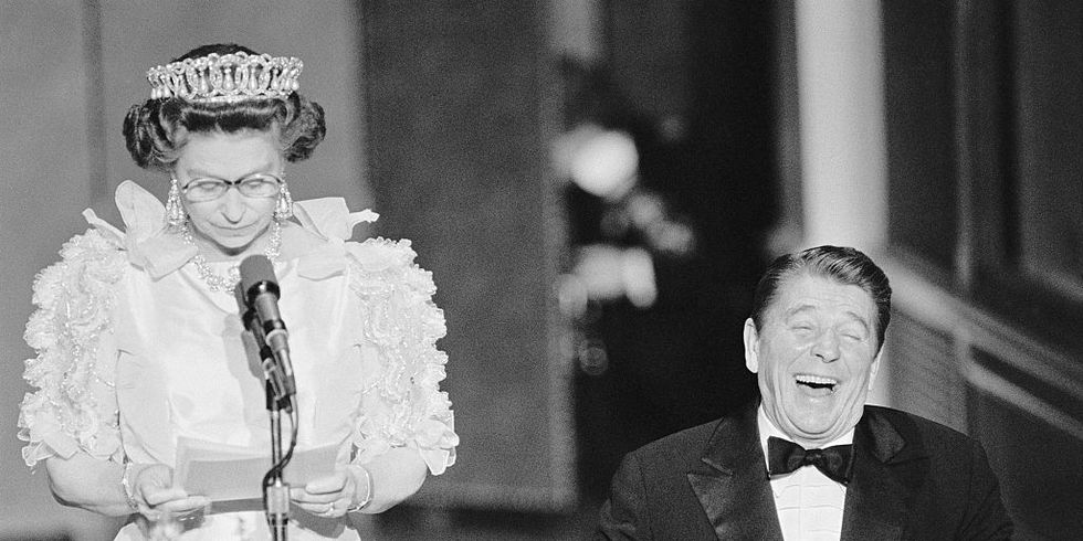 Nữ hoàng Anh Elizabeth II: 70 năm trị vì và các cuộc gặp với 13 tổng thống Mỹ