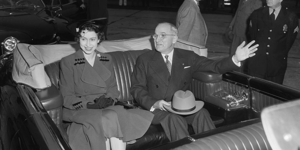 Nữ hoàng Anh Elizabeth II: 70 năm trị vì và các cuộc gặp với 13 tổng thống Mỹ