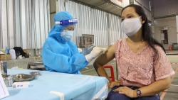 Hiệu lực của vaccine Covid-19 có bị giảm khi để quá thời gian tiêm mũi 2?