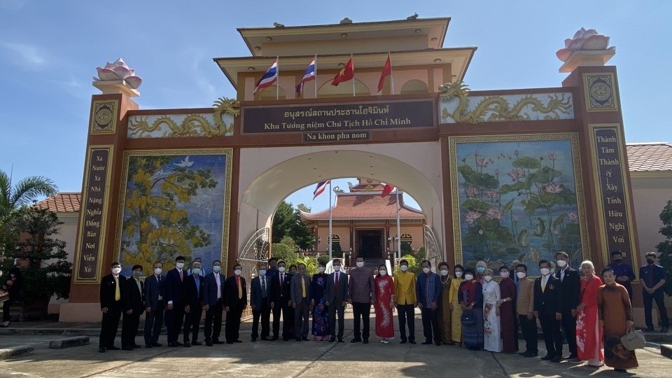 Khởi công xây dựng Cổng chào Việt Nam trên một con đường ở Thái Lan