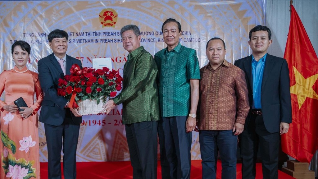 Tổng lãnh sự quán Việt Nam tại Preah Sihanouk tổ chức Lễ kỷ niệm 77 năm Quốc khánh và 55 năm quan hệ Việt Nam-Campuchia