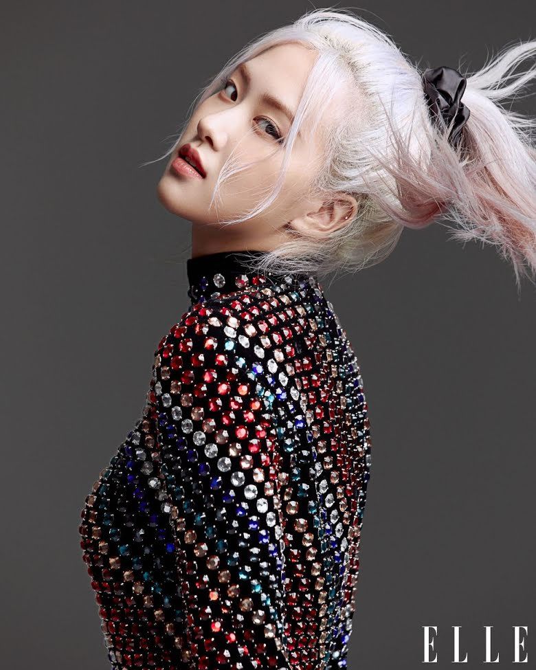 ngam ve sanh dieu cua bon co nang blackpink tren trang bia tap chi elle my