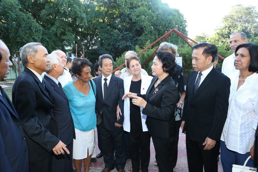 Việt Nam Cuba: Tình hữu nghị anh em bền chặt qua từng năm tháng