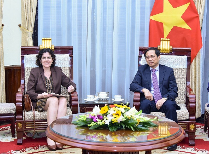 Việt Nam-Cuba: Tình hữu nghị anh em bền chặt qua từng năm tháng