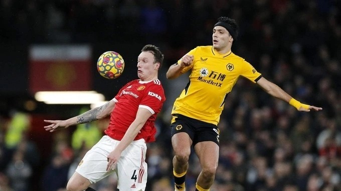 HLV Ten Hag thẳng tay 'gạch tên' 5 cầu thủ của Man Utd khỏi phòng thay đồ