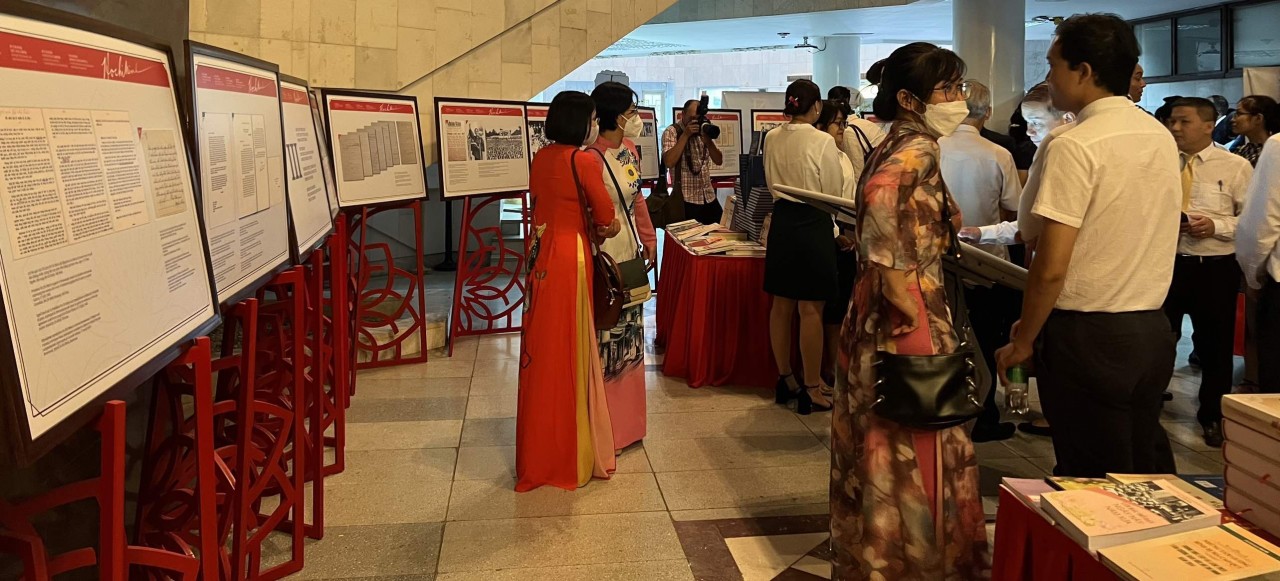 Bộ Ngoại giao tổ chức chuỗi hoạt động kỷ niệm 35 năm UNESCO ra Nghị quyết vinh danh Chủ tịch Hồ Chí Minh