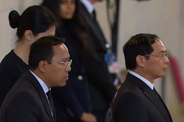 Nước Anh trong khoảnh khắc tiễn biệt Nữ hoàng Elizabeth II