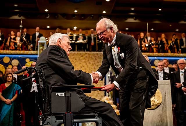 Giải Nobel hóa học: Có thể bạn chưa biết