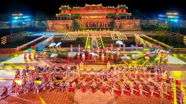 ‘Hương sắc mùa thu’ – điểm nhấn thu hút du khách tại Festival Huế 2022