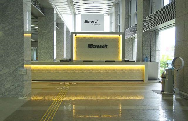 Cho nhân viên nghỉ 3 ngày cuối tuần, năng suất làm việc tại Microsoft Nhật Bản tăng 40%
