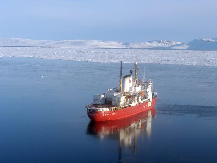 Hang Sơn Đoòng là một trong 12 điểm đến ít được khám phá nhất thế giới hang son doong la mot trong 12 diem den it duoc kham pha nhat the gioi