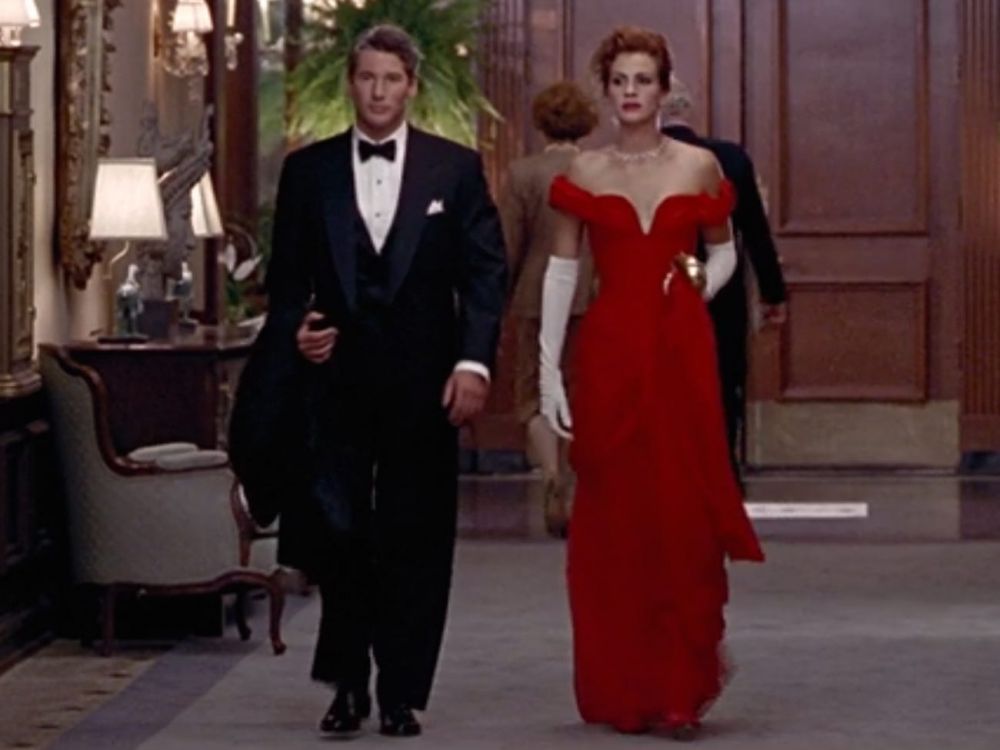 Những chiếc váy huyền thoại của giới thời trang quốc tế (Phần 1)