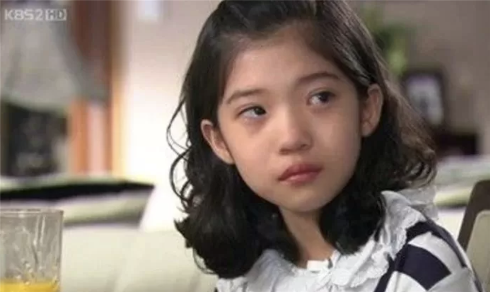 'Bật mí' sự thật ít ai biết về dàn sao phim Penthouse   Cuộc chiến thượng lưu