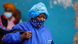 Nam Phi có thể đã vượt qua đỉnh dịch Covid-19 do biến thể Omicron, công lớn nhờ vaccine?