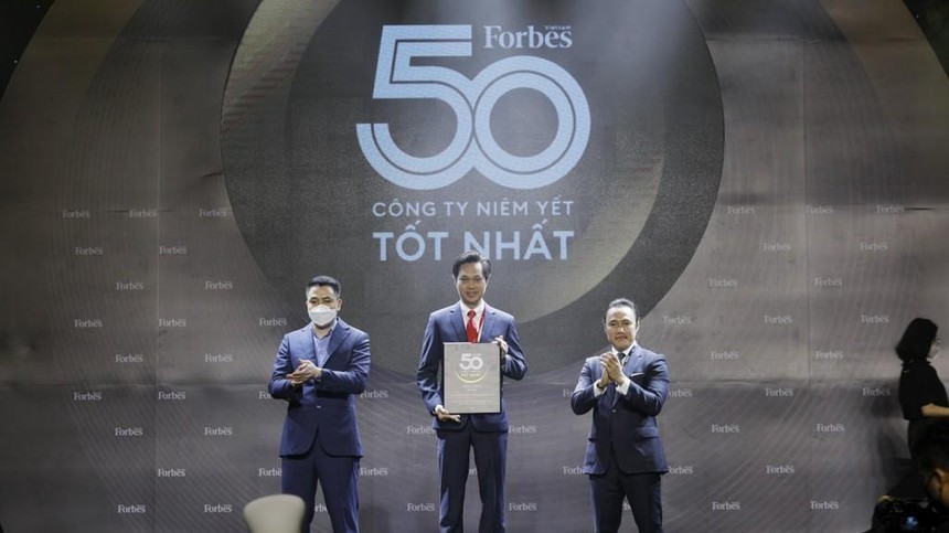 SABECO (SAB) năm thứ 5 liên tiếp lọt vào top 50 công ty niêm yết tốt nhất