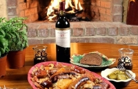 nha van hoa huu ngoc tu mon an dan gian den ban sac dan toc