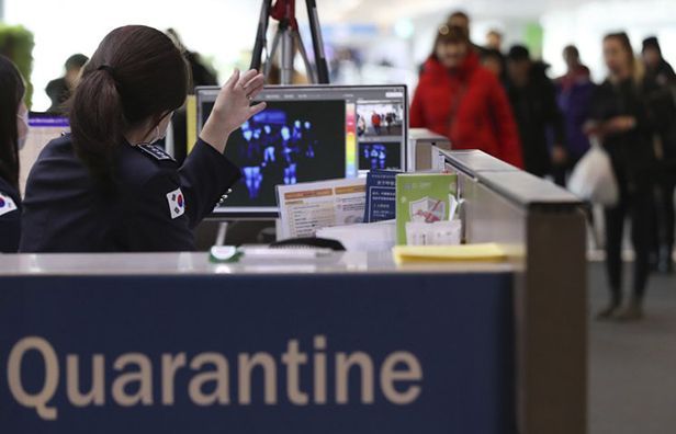 Hàn Quốc thắt chặt kiểm dịch nCoV đối với tất cả hành khách