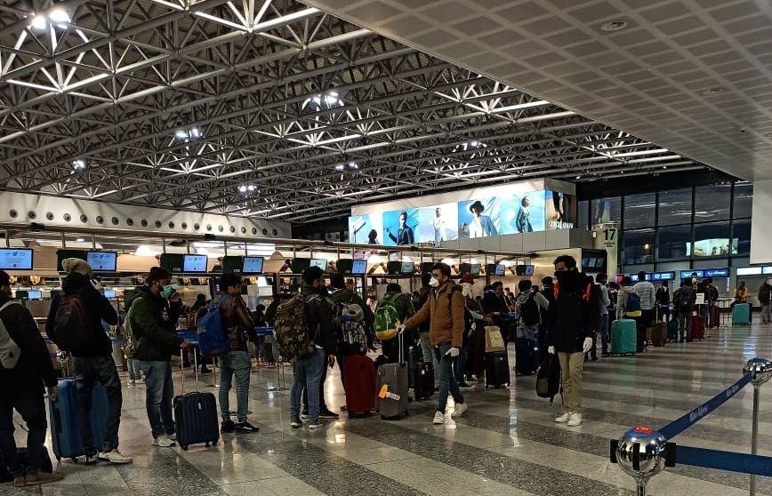 Ấn Độ sơ tán thành công hơn 400 công dân khỏi 'tâm dịch' Covid-19 Italy và Iran