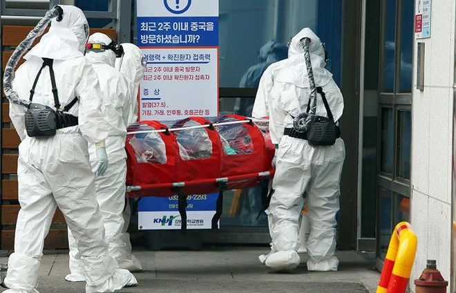 Hàn Quốc đối mặt thế nào với 'cú sốc toàn diện' từ đại dịch Covid-19