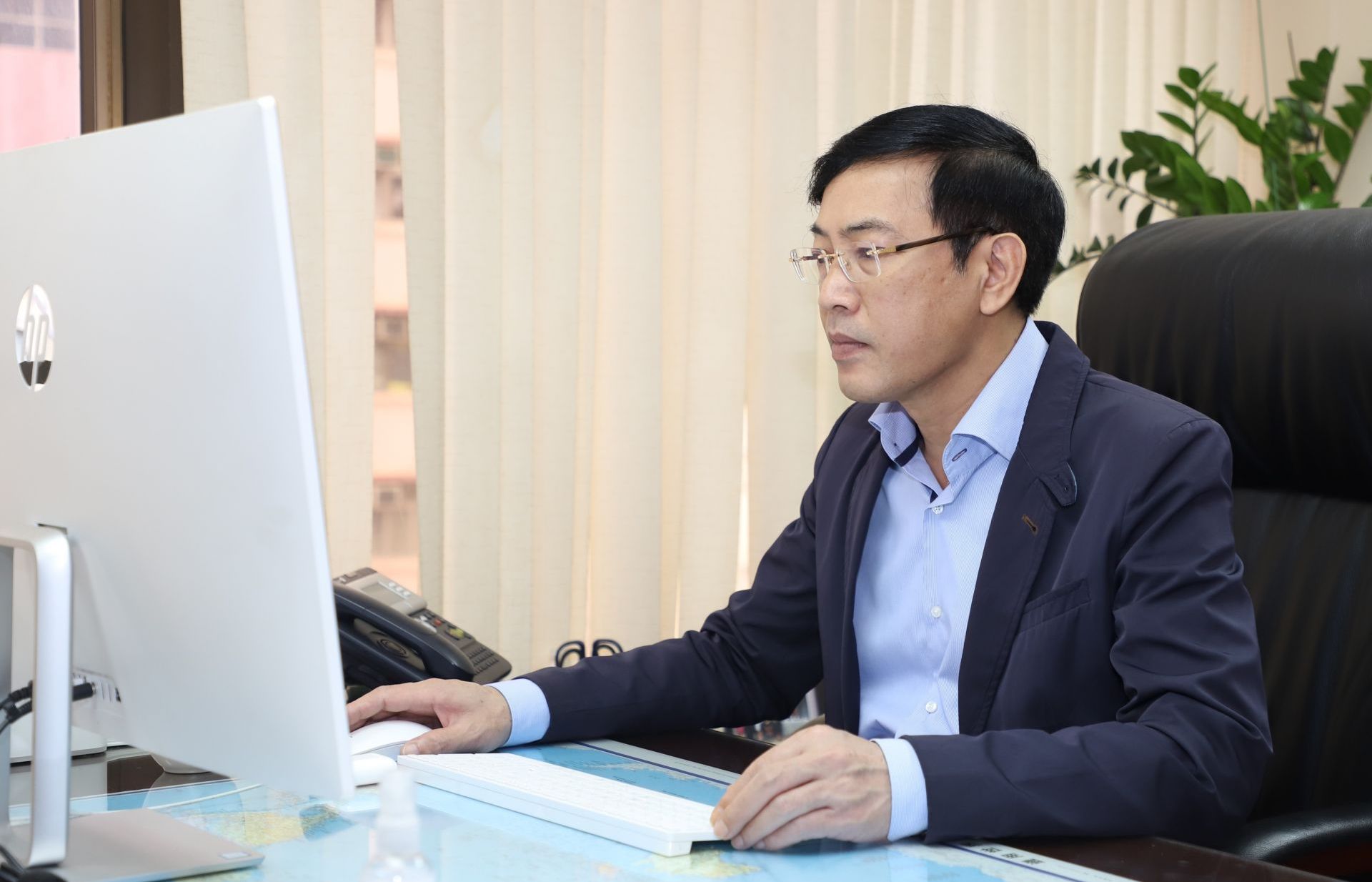 Tổng Lãnh sự Trần Thanh Huân: Toàn tâm toàn ý thực hiện công tác bảo hộ công dân tại Hong Kong và Macau