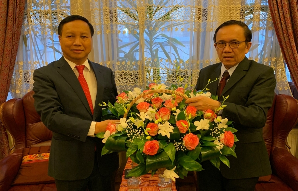 Đại sứ quán Việt Nam tại Nga chúc mừng Tết cổ truyền Lào