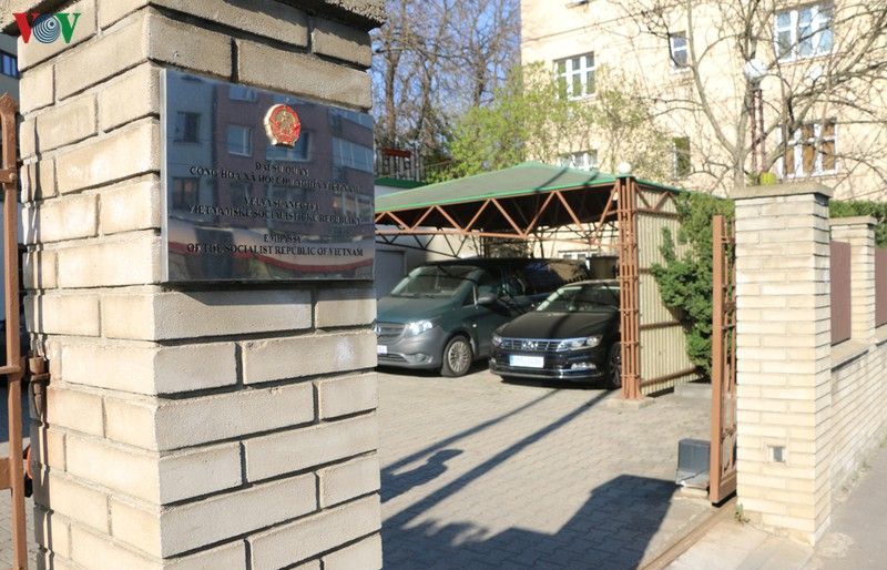 Công dân Việt Nam tại Czech có thể đăng ký nguyện vọng về nước