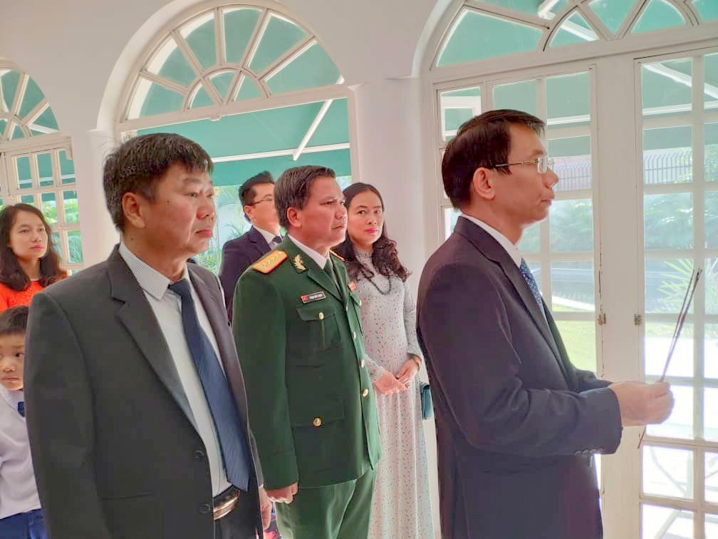 dai su quan viet nam tai venezuela to chuc le ky niem 45 nam ngay giai phong mien nam thong nhat dat nuoc