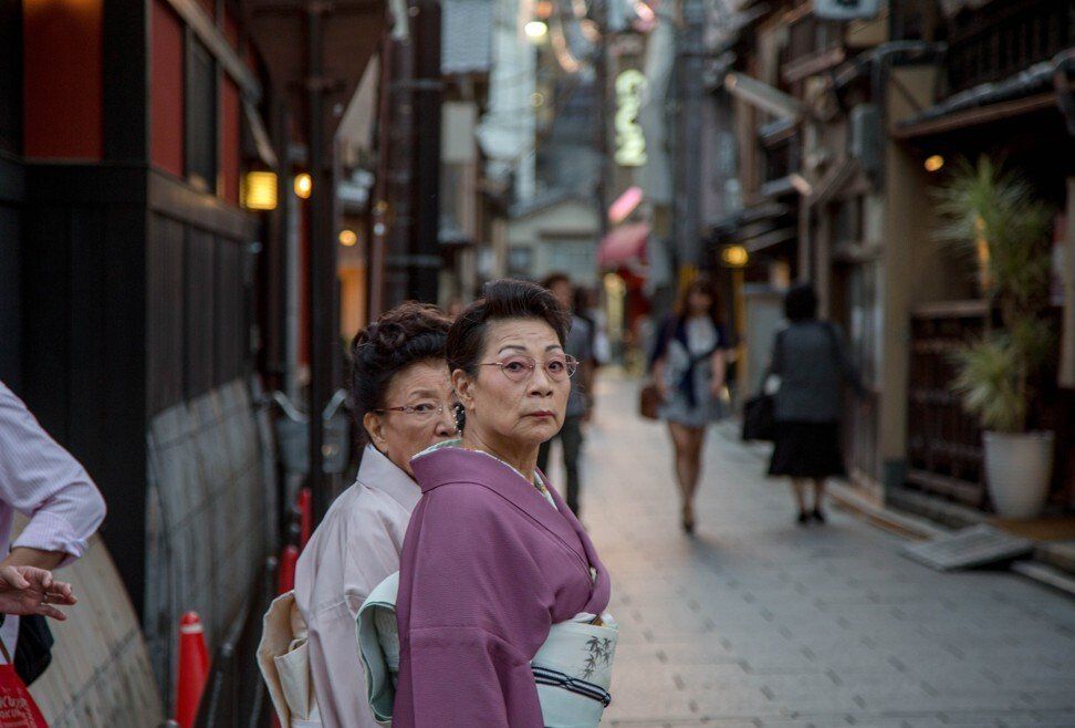 hau dich covid 19 nhat ban khan truong kich cau du lich noi dia tang luon voucher 190 usd