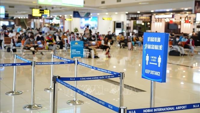 Covid-19 tại Việt Nam sáng 10/7: 598 ca mắc mới tại 14 tỉnh, thành phố; Hà Nội tăng cường giám sát người về từ TP. Hồ Chí Minh và vùng dịch