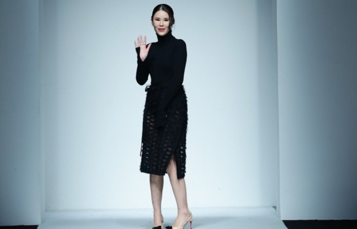 Nhà thiết kế thời trang Trung Quốc bị Mỹ từ chối cấp visa giữa thương chiến