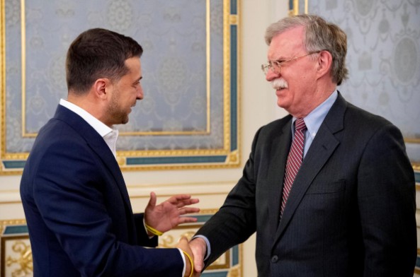 Ukraine: "Trận địa" mới cạnh tranh Mỹ - Trung ukraine tran dia moi canh tranh my trung