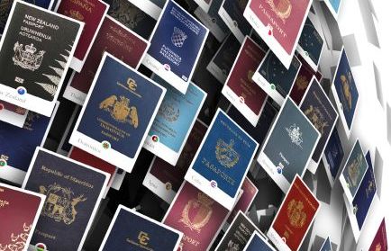 Quyền năng của những cuốn hộ chiếu và tính năng động kinh tế