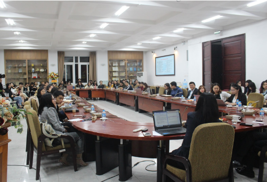 undefined Học viện Ngoại giao tổ chức tọa đàm 'Bầu cử Tổng thống Mỹ: Cuộc đua chưa ngã ngũ'