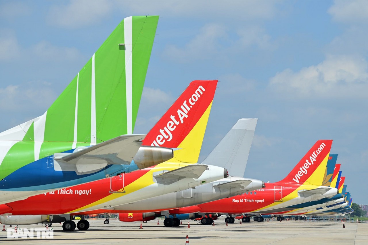 Công bố thông tin các chuyến bay đi/đến Hà Nội và TPHCM từ ngày 10/10 Công bố thông tin các chuyến bay đi/đến Hà Nội và TPHCM từ ngày 10/10