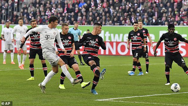 Coutinho lập công, Bayern Munich bám sát ngôi đầu bảng coutinho lap cong bayern munich bam sat ngoi dau bang